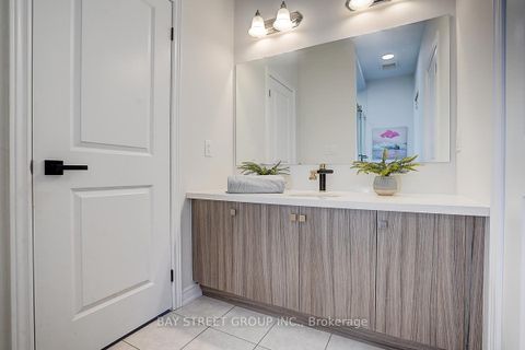 Photo 25 at 146 Petgor Path, GO Glenorchy, Oakville