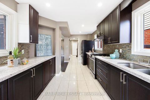 Photo 9 at 33 Fieldside Drive, Agincourt North, Toronto