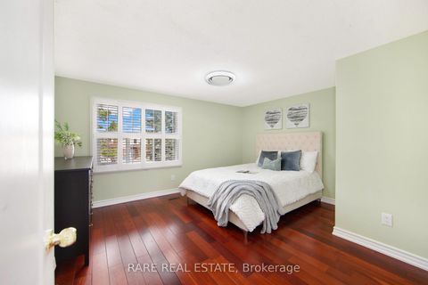 Photo 12 at 33 Fieldside Drive, Agincourt North, Toronto