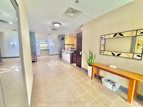 Photo 1 at 208 - 225 Wellesley Street E, South St. James Town, Toronto