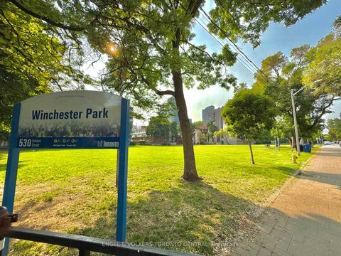 Photo 31 at 208 - 225 Wellesley Street E, South St. James Town, Toronto