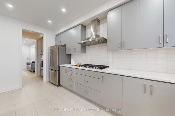Photo 10 at 2096 Chris Mason Street, Kedron, Oshawa