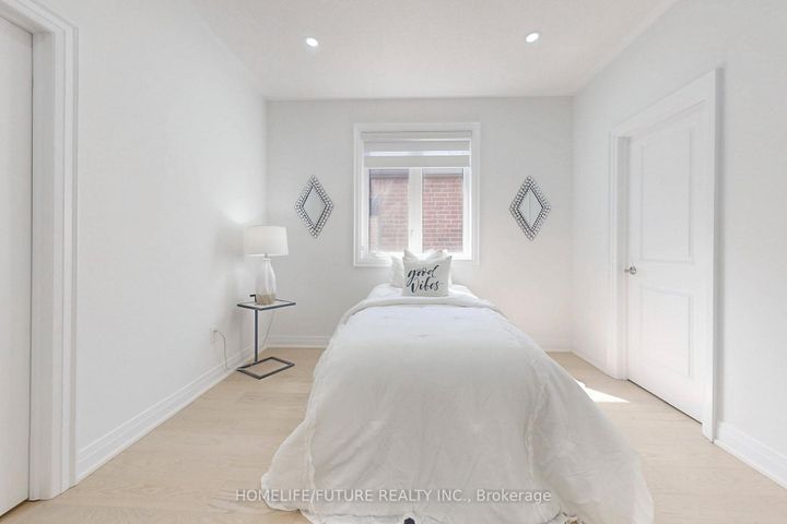 Photo 30 at 2096 Chris Mason Street, Kedron, Oshawa