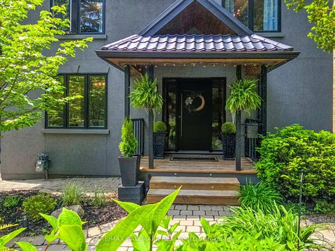 Photo 1 at 30 Larwood Boulevard, Cliffcrest, Toronto