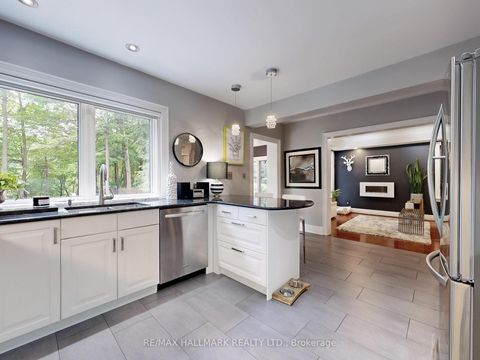 Photo 13 at 30 Larwood Boulevard, Cliffcrest, Toronto