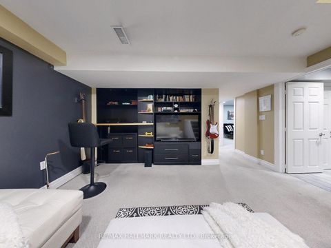 Photo 35 at 30 Larwood Boulevard, Cliffcrest, Toronto