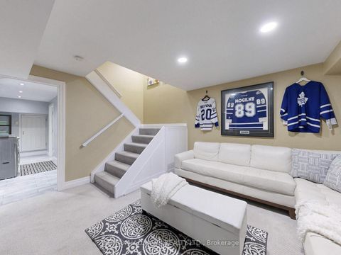 Photo 36 at 30 Larwood Boulevard, Cliffcrest, Toronto