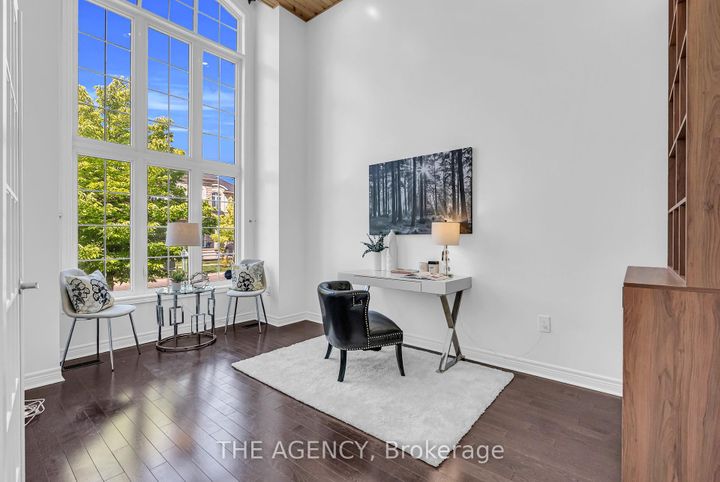 Photo 3 at 13 Waterwide Crescent, Credit Valley, Brampton
