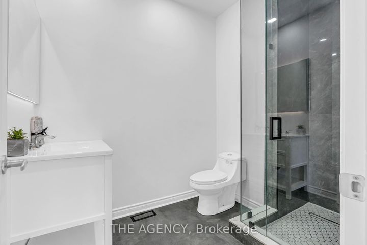 Photo 25 at 13 Waterwide Crescent, Credit Valley, Brampton