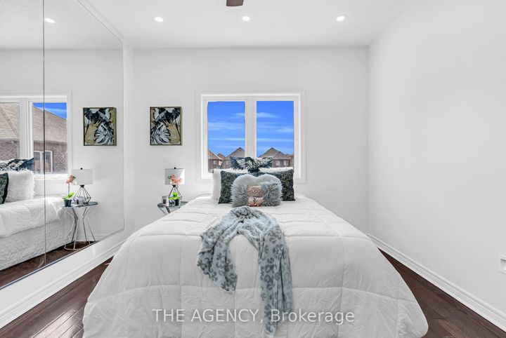 Photo 26 at 13 Waterwide Crescent, Credit Valley, Brampton