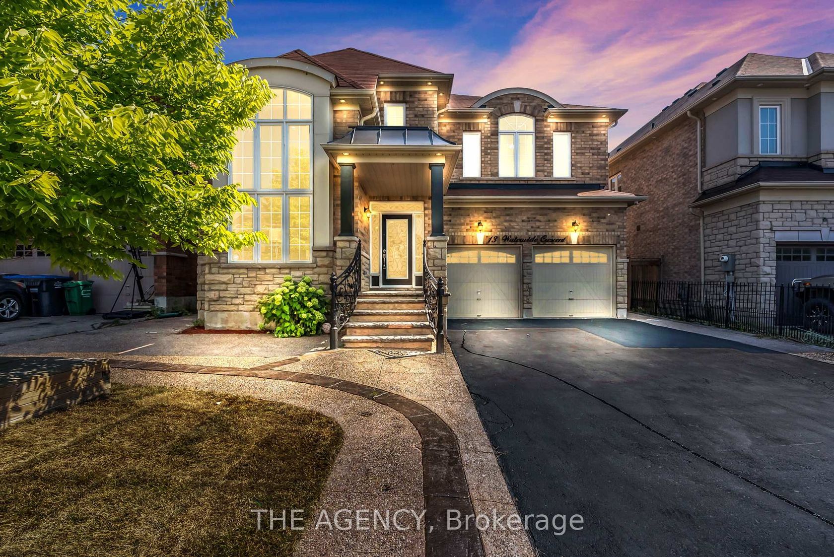 13 Waterwide Crescent, Credit Valley, Brampton 2