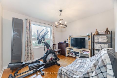 Photo 29 at 31 Munhall Road, Humber Heights, Toronto