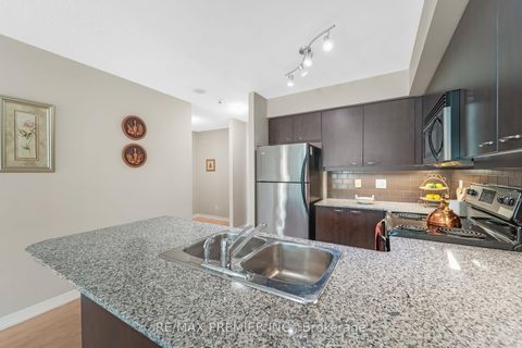 Photo 4 at 216 - 1403 Royal York Road, Richview, Toronto