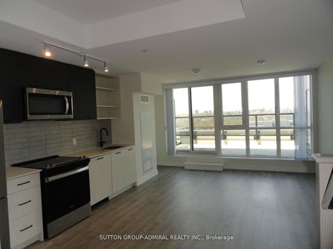 Photo 14 at 718 - 2300 St Clair Avenue W, Junction Area, Toronto