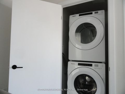 Photo 21 at 718 - 2300 St Clair Avenue W, Junction Area, Toronto