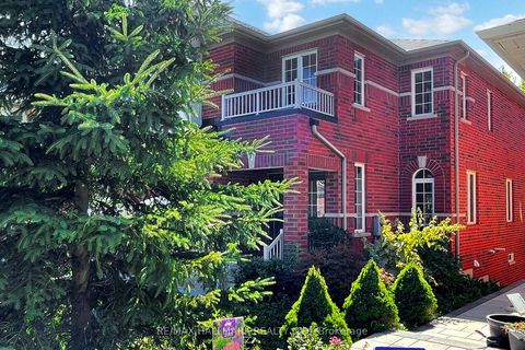 Photo 3 at 133 Aikenhead Avenue, Westbrook, Richmond Hill