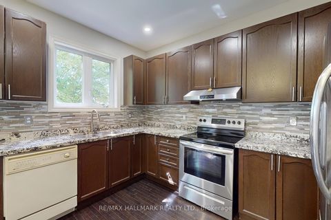 Photo 19 at 133 Aikenhead Avenue, Westbrook, Richmond Hill