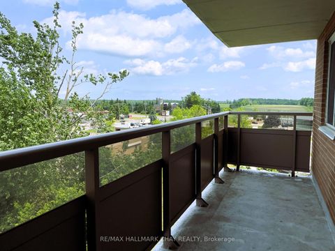 Photo 9 at 702 - 414 Blake Street, Codrington, Barrie