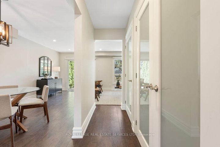 Photo 15 at 143 Speyside Drive, BR Bronte, Oakville