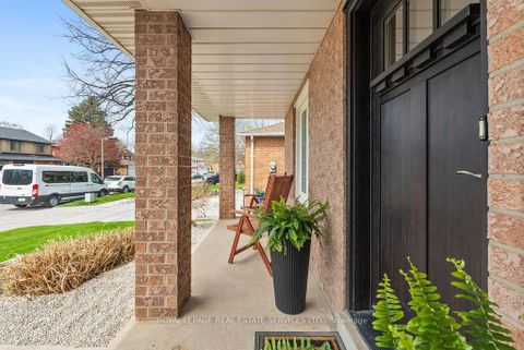 Photo 1 at 143 Speyside Drive, BR Bronte, Oakville