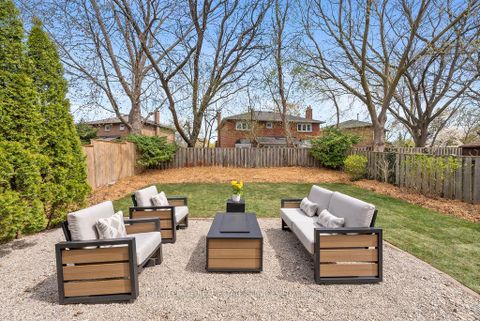 Photo 37 at 143 Speyside Drive, BR Bronte, Oakville