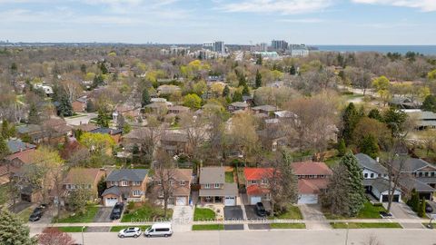 Photo 42 at 143 Speyside Drive, BR Bronte, Oakville