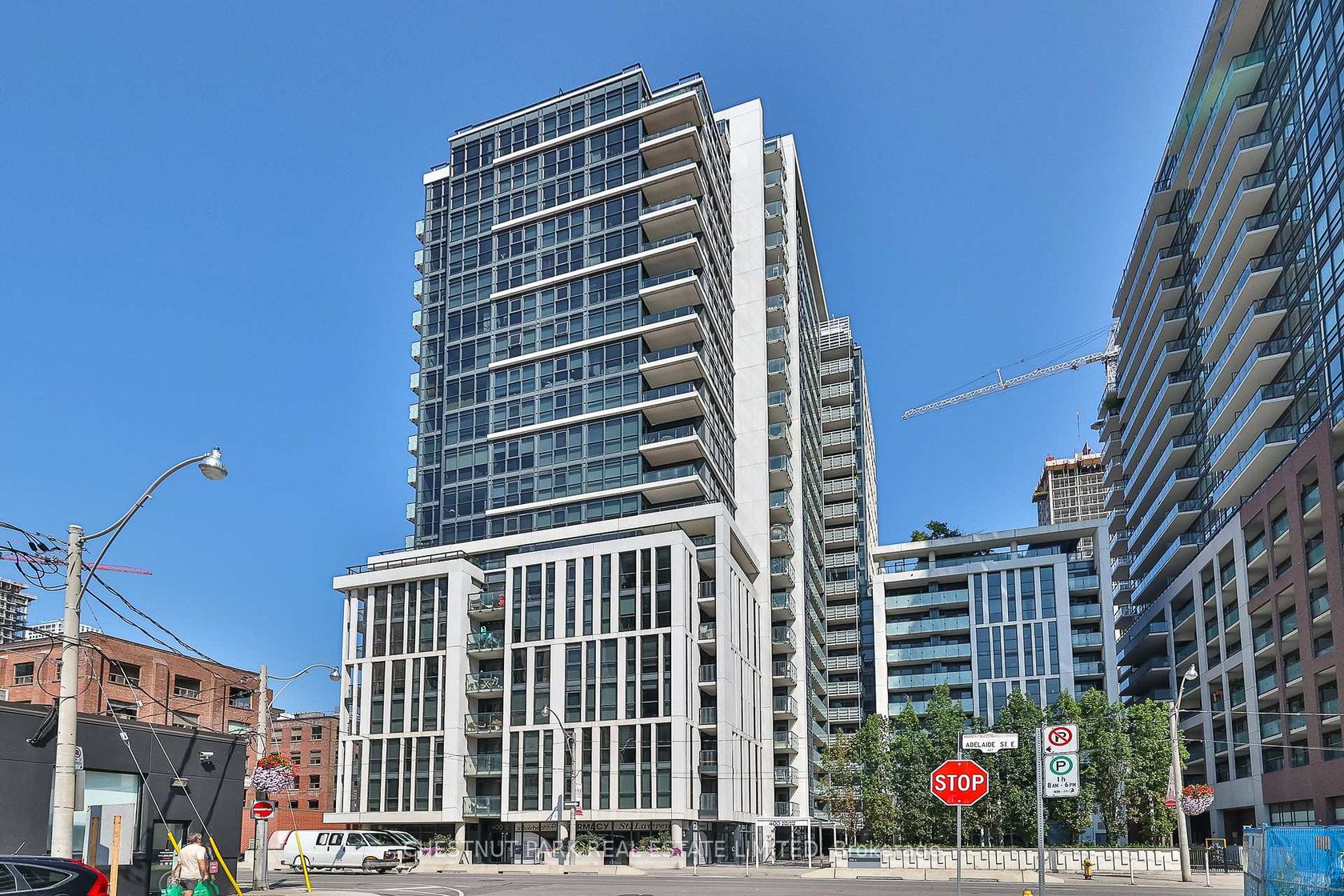 1702 - 400 Adelaide Street E, Moss Park, Toronto 