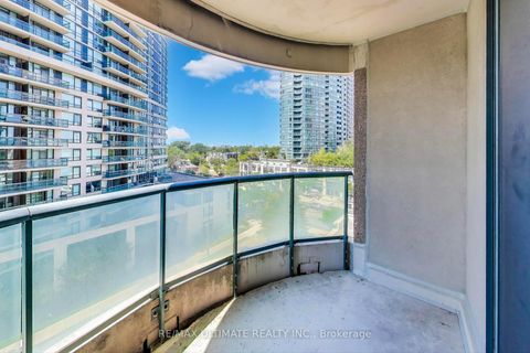 Photo 24 at 710 - 7 Lorraine Drive, Willowdale West, Toronto