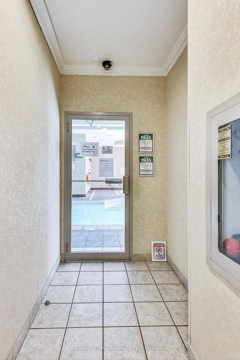 Photo 29 at 710 - 7 Lorraine Drive, Willowdale West, Toronto