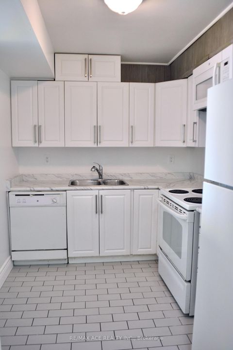 Photo 15 at 1403 - 330 McCowan Road, Eglinton East, Toronto