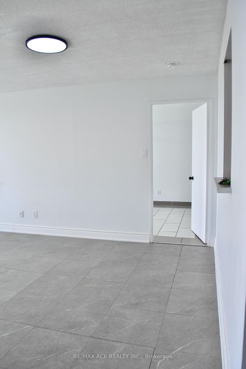 Photo 17 at 1403 - 330 McCowan Road, Eglinton East, Toronto