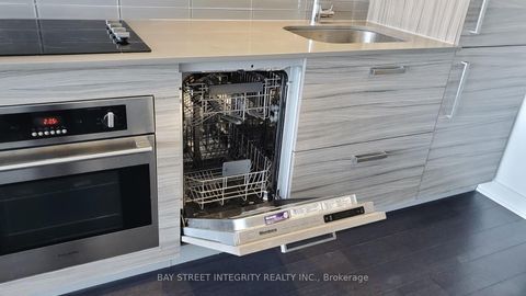 Photo 14 at 2107 - 210 Simcoe Street, Chinatown, Toronto Photo 14 at 2107 - 210 Simcoe Street, Chinatown, Toronto