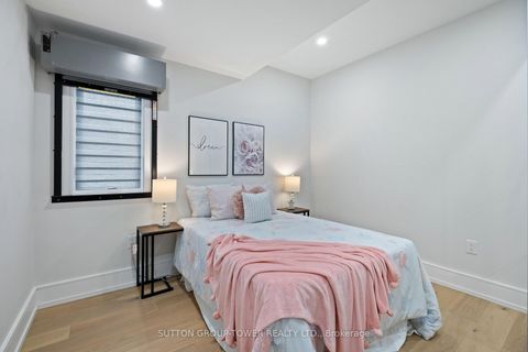 Photo 15 at 48 Silverthorn Avenue, Pellam Park, Toronto