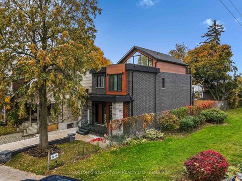 Photo 33 at 48 Silverthorn Avenue, Pellam Park, Toronto