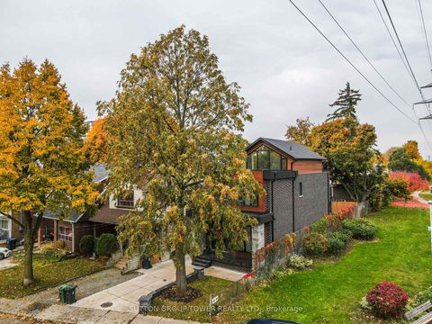 Photo 34 at 48 Silverthorn Avenue, Pellam Park, Toronto