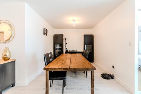 Photo 26 at 910 - 8 Telegram Mews, Waterfront Communities C1, Toronto