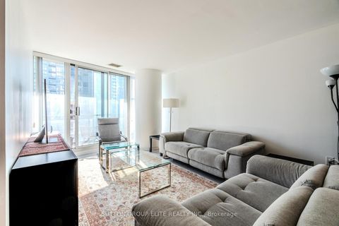 Photo 28 at 910 - 8 Telegram Mews, Waterfront Communities C1, Toronto