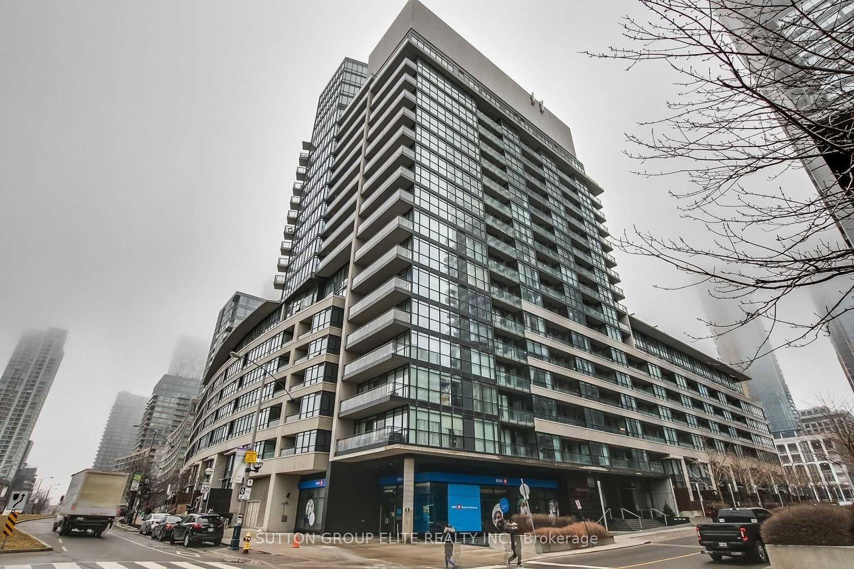 910 - 8 Telegram Mews, Waterfront Communities C1, Toronto 