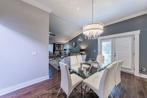 Photo 11 at 1 Manorpark Court S, Henry Farm, Toronto