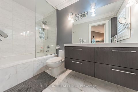 Photo 25 at 1 Manorpark Court S, Henry Farm, Toronto