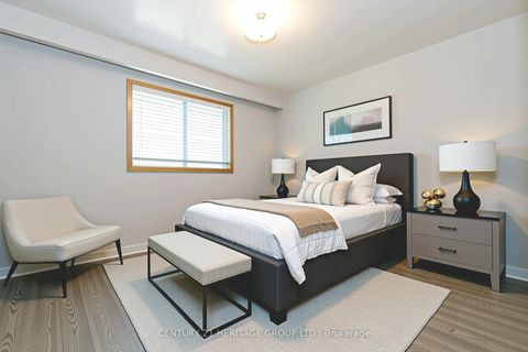 Photo 9 at 107 Hazelnut Crescent, Pleasant View, Toronto
