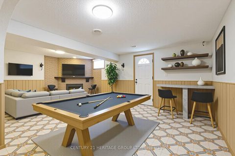 Photo 13 at 107 Hazelnut Crescent, Pleasant View, Toronto