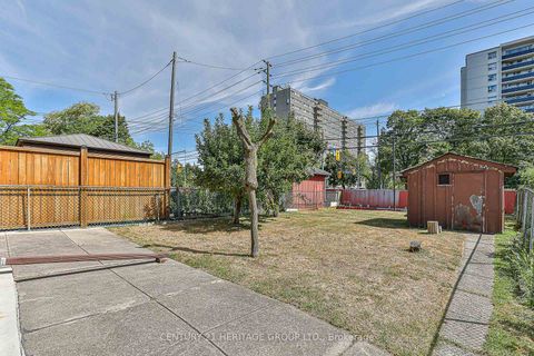 Photo 18 at 107 Hazelnut Crescent, Pleasant View, Toronto Photo 18 at 107 Hazelnut Crescent, Pleasant View, Toronto