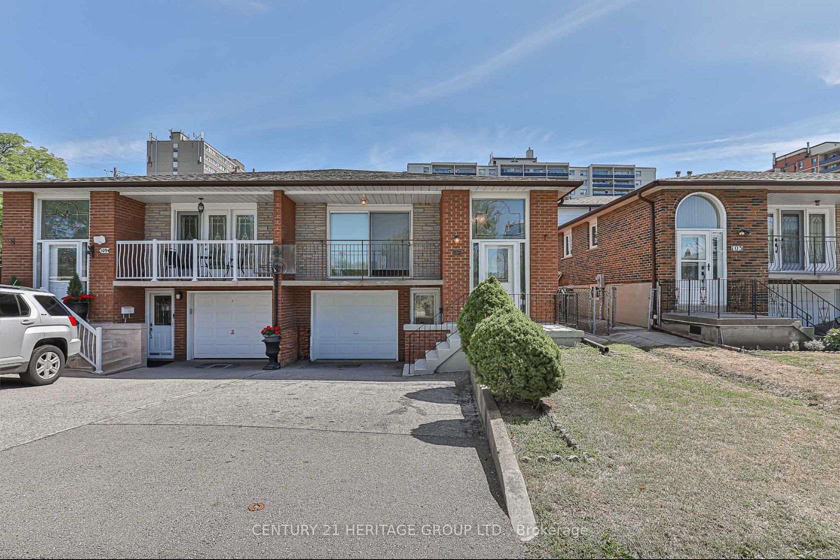 107 Hazelnut Crescent, Pleasant View, Toronto 