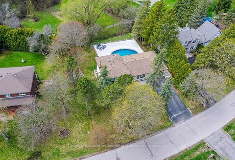 Photo 3 at 56 Cynthia Crescent, Oak Ridges, Richmond Hill