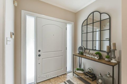 Photo 4 at 42 Mynden Way, Woodland Hill, Newmarket