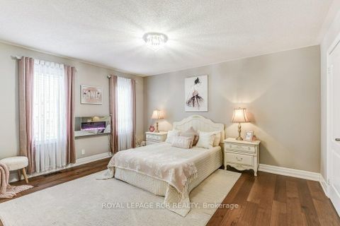 Photo 34 at 42 Mynden Way, Woodland Hill, Newmarket