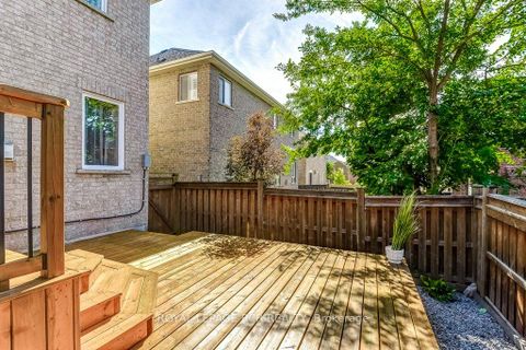 Photo 43 at 42 Mynden Way, Woodland Hill, Newmarket