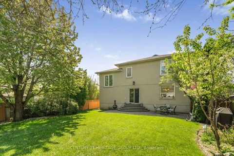 Photo 5 at 162 Goulding Avenue, Newtonbrook West, Toronto