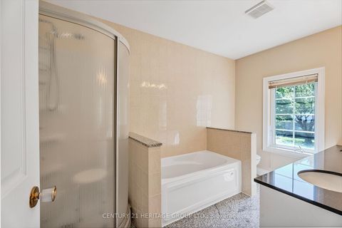 Photo 13 at 162 Goulding Avenue, Newtonbrook West, Toronto